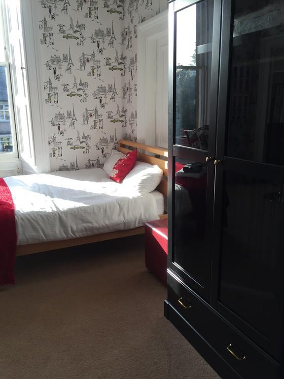 Wilton Road Couette-café